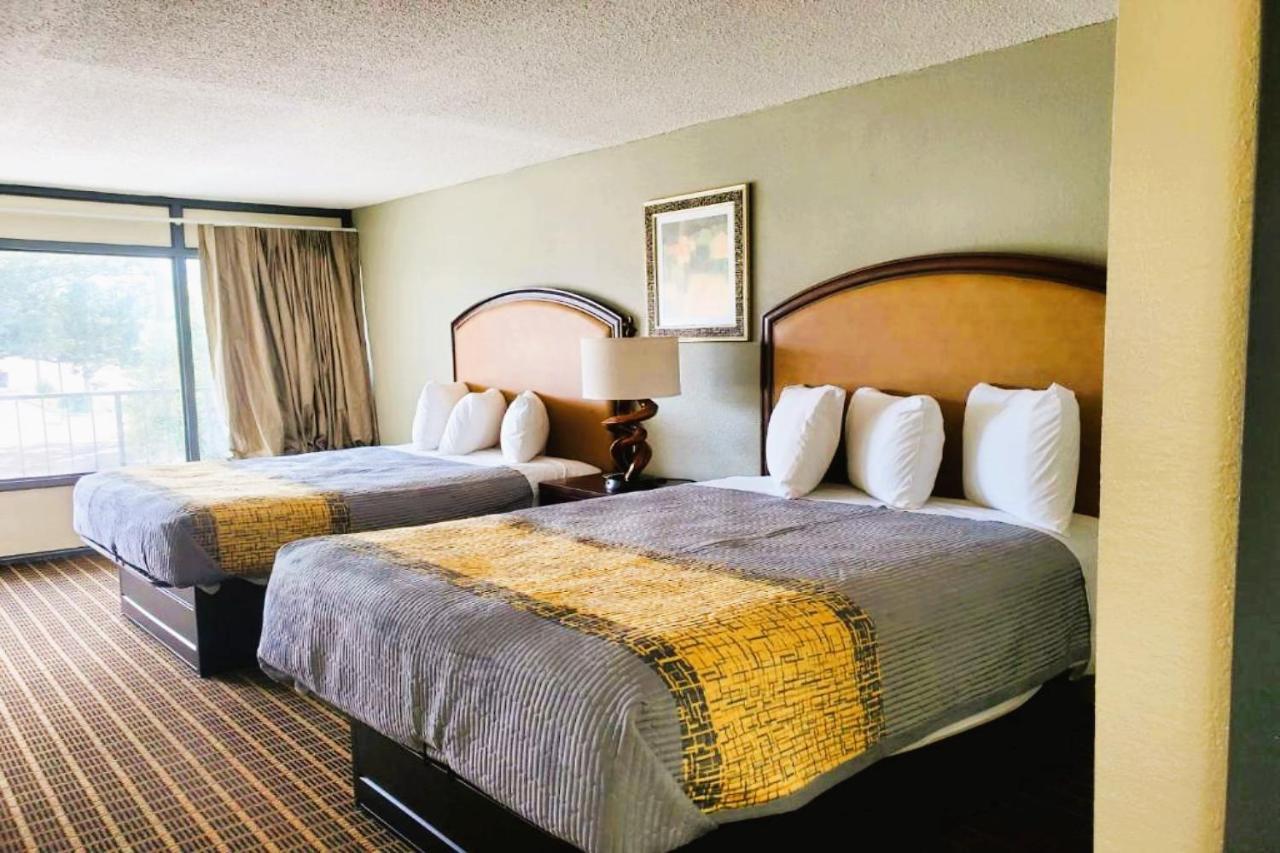 Palmetto Inn & Suites By Oyo Orangeburg Eksteriør bilde